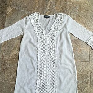 White Crochet Lace Tunic Cover-Up – Lightweight & Flowy – Size S